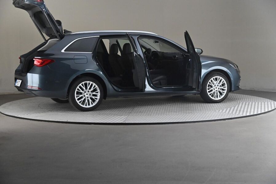 SEAT Leon Sportstourer vaihtoauto