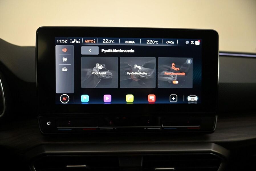 SEAT Leon Sportstourer vaihtoauto