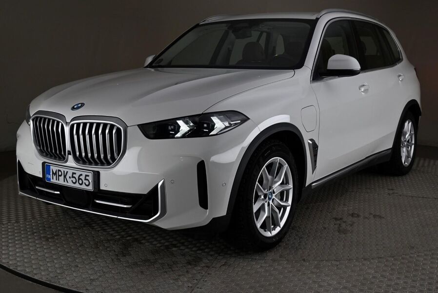 BMW X5 vaihtoauto