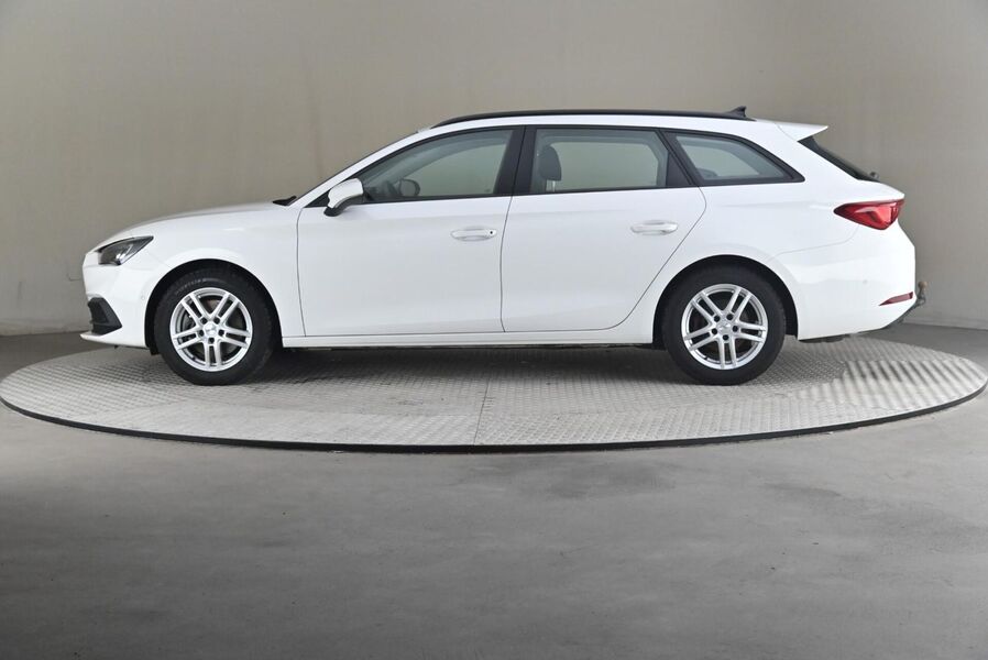 SEAT Leon Sportstourer vaihtoauto