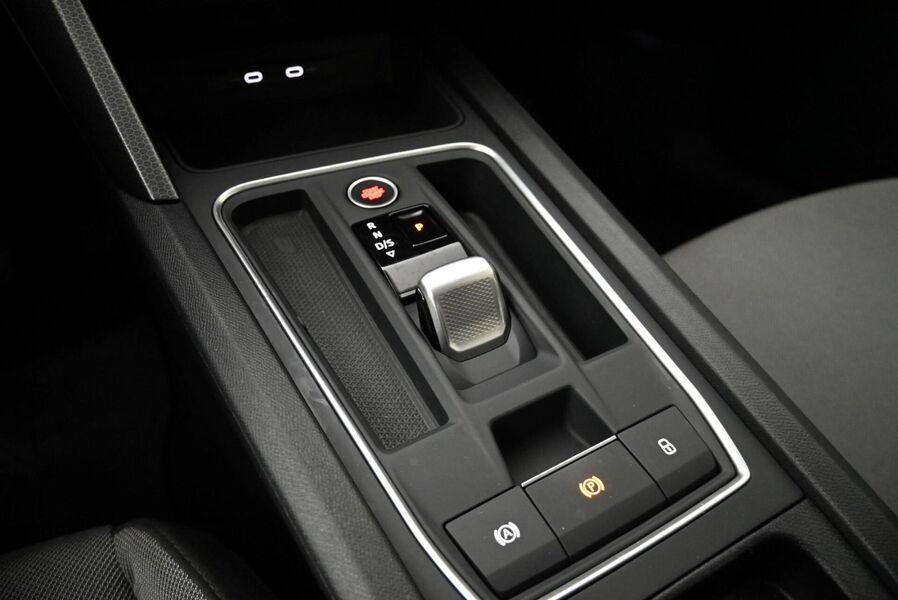 SEAT Leon Sportstourer vaihtoauto