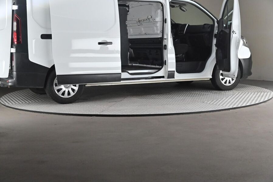 Renault Trafic vaihtoauto