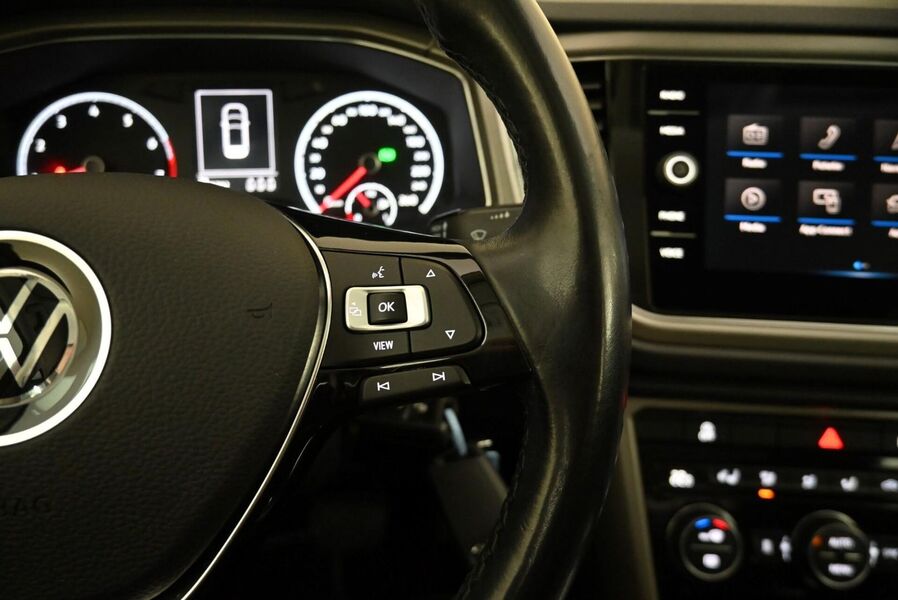 Volkswagen T-Roc vaihtoauto