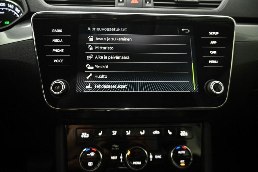 Skoda Superb vaihtoauto