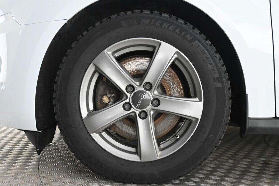 Ford Grand Tourneo Connect vaihtoauto