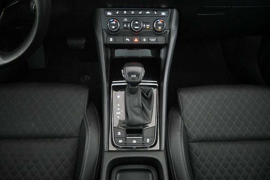 Skoda Karoq vaihtoauto