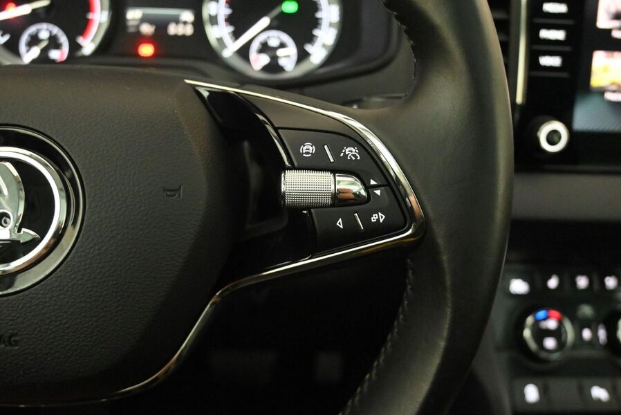 Skoda Karoq vaihtoauto