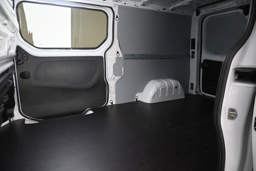 Renault Trafic vaihtoauto