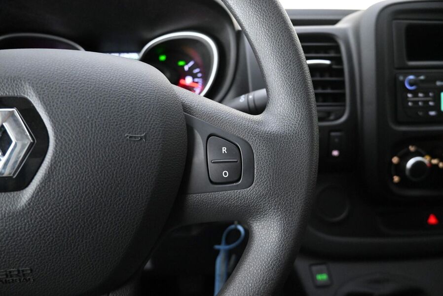 Renault Trafic vaihtoauto