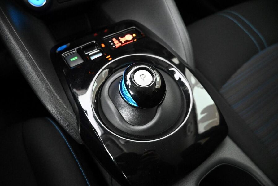 Nissan Leaf vaihtoauto