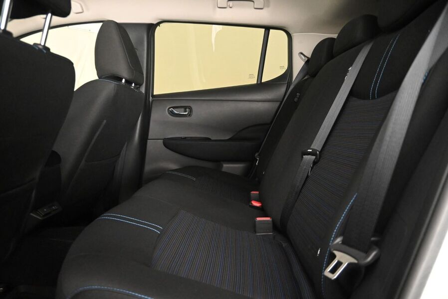 Nissan Leaf vaihtoauto