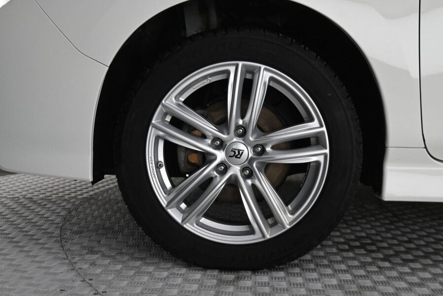 Nissan Leaf vaihtoauto