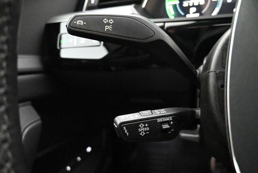 Audi Q8 e-tron vaihtoauto