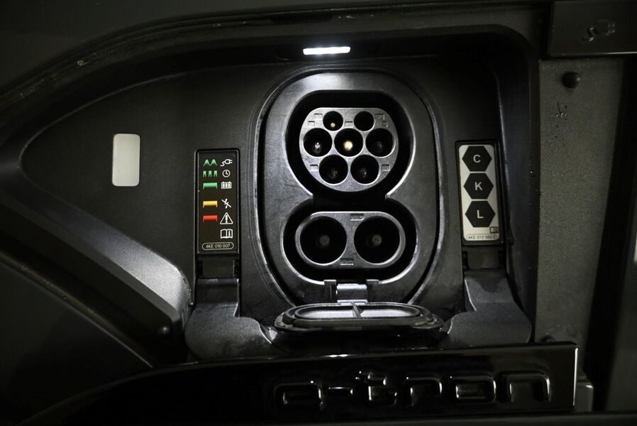 Audi Q8 e-tron vaihtoauto