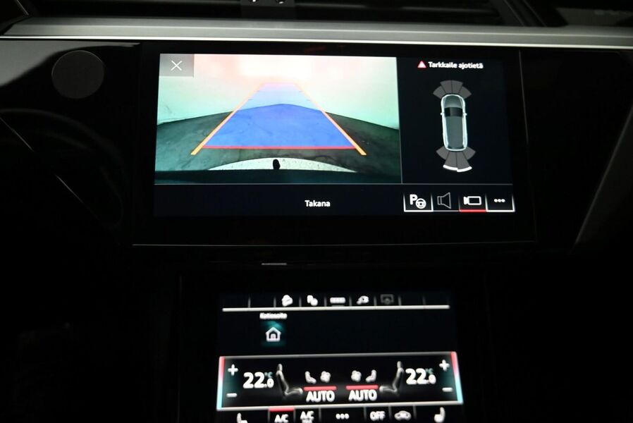 Audi Q8 e-tron vaihtoauto