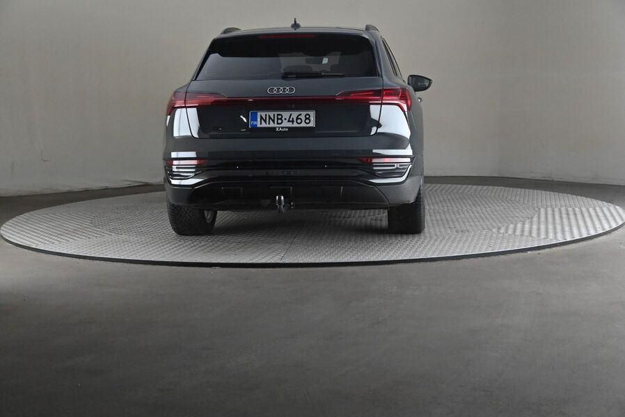 Audi Q8 e-tron vaihtoauto