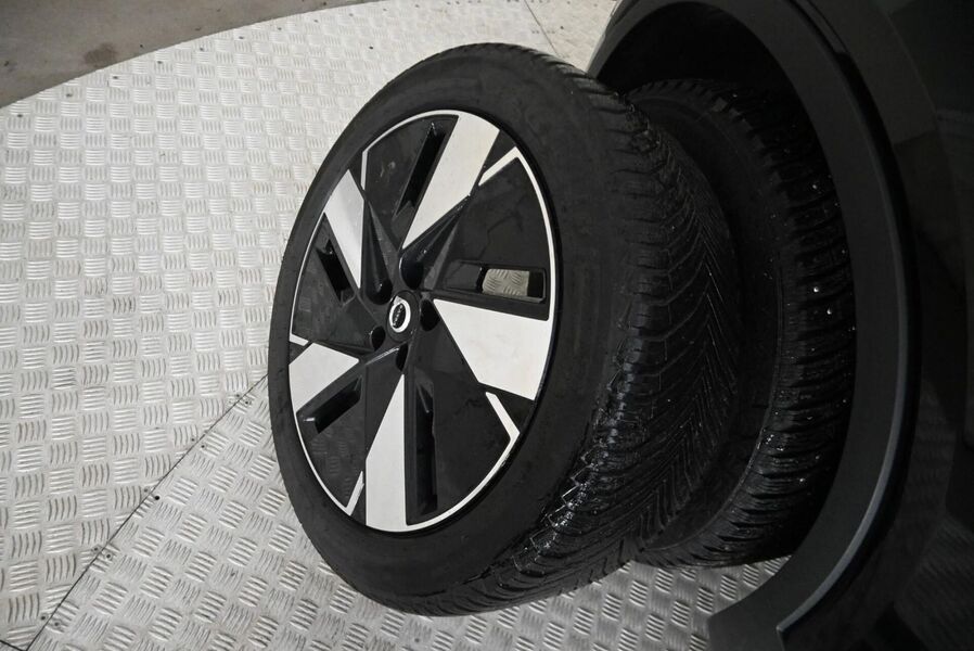 Volvo C40 vaihtoauto