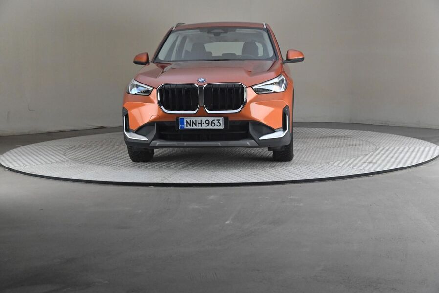 BMW X1 vaihtoauto