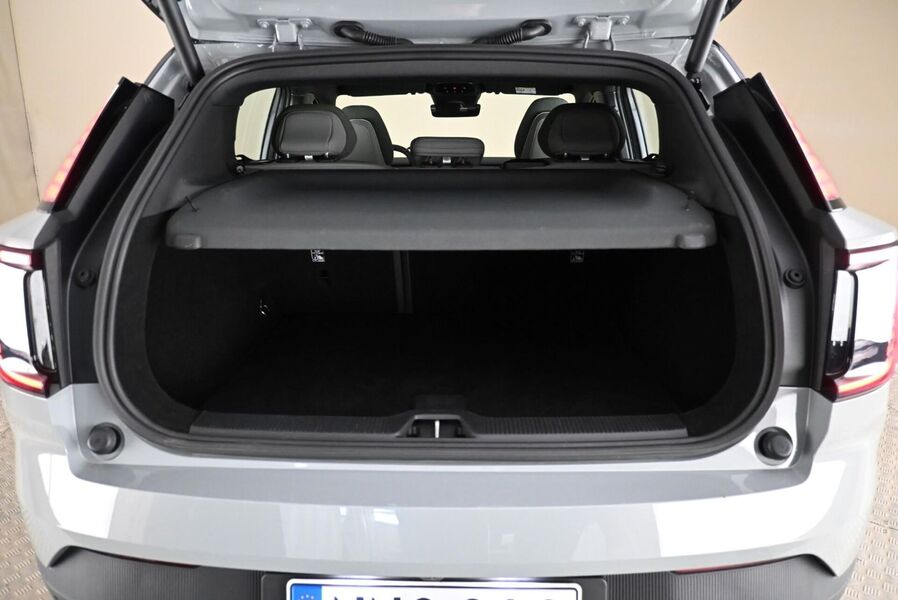 Volvo EX30 vaihtoauto