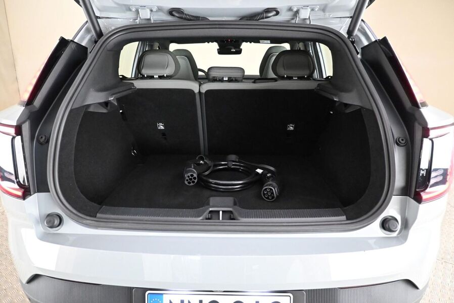 Volvo EX30 vaihtoauto