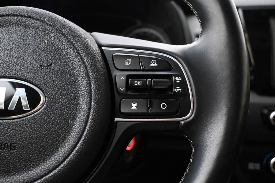 Kia Niro plug-in vaihtoauto