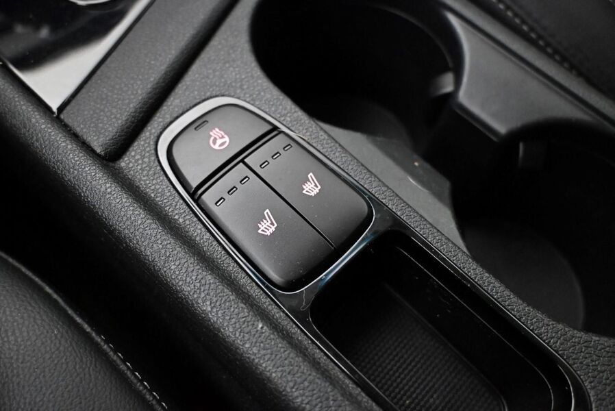 Kia Niro plug-in vaihtoauto