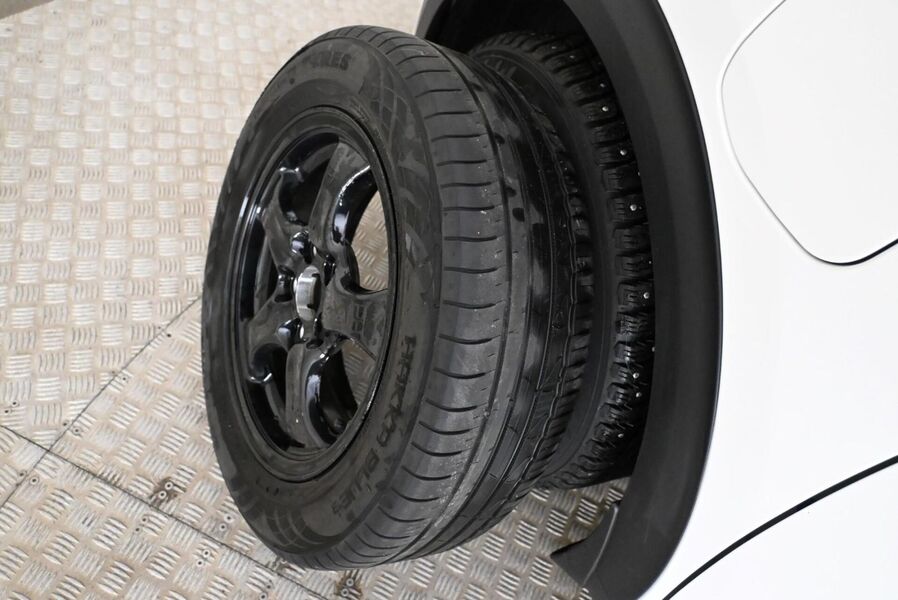 Kia Niro plug-in vaihtoauto