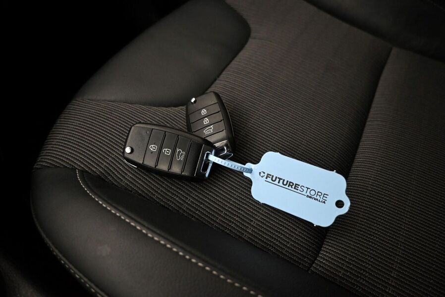 Kia Niro plug-in vaihtoauto