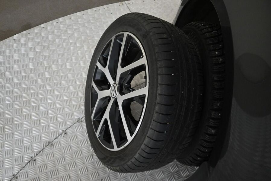 Volkswagen Caddy Maxi vaihtoauto