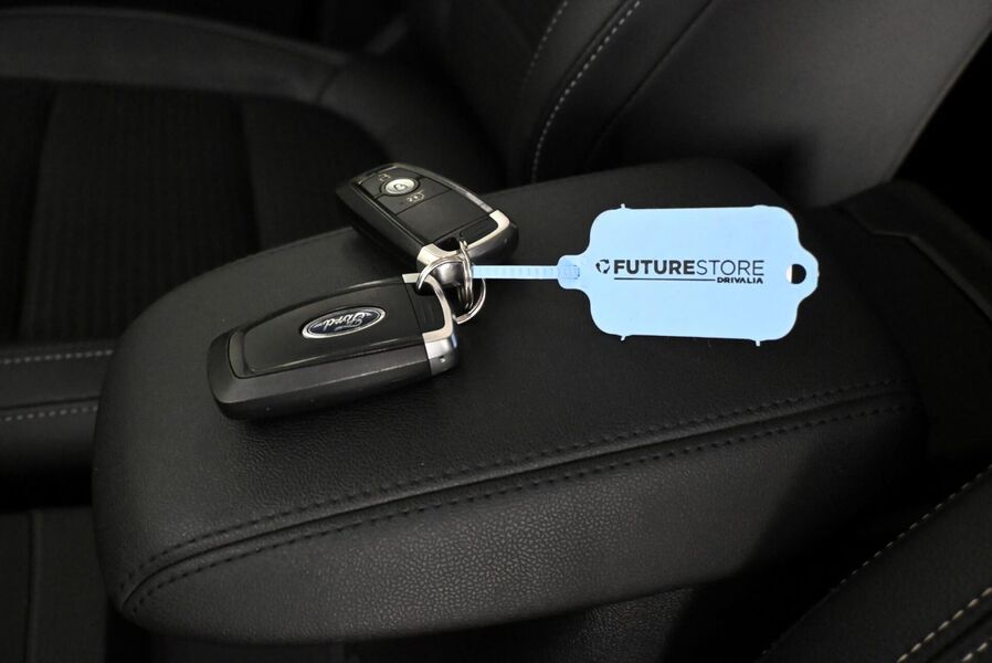 Ford Kuga vaihtoauto