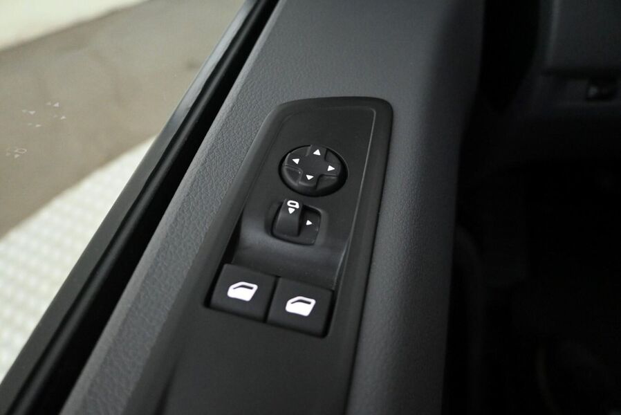 Opel Vivaro-e vaihtoauto