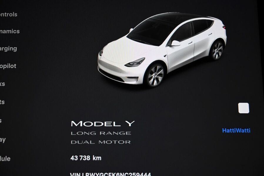 Tesla Model Y vaihtoauto