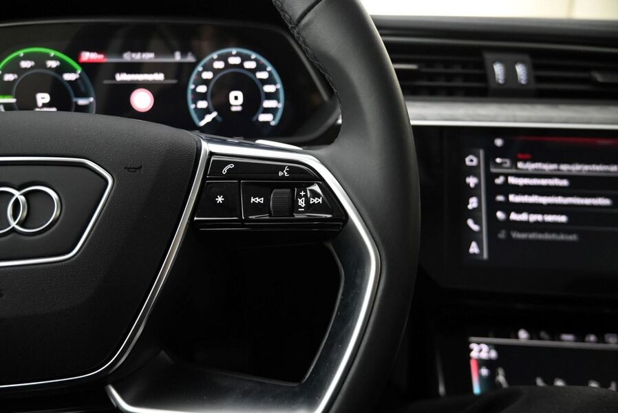 Audi e-tron vaihtoauto