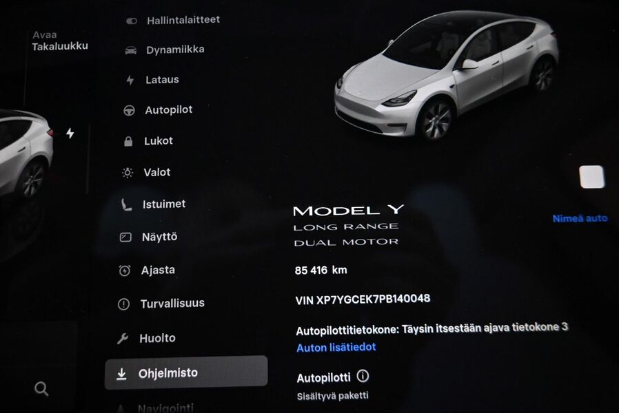 Tesla Model Y vaihtoauto