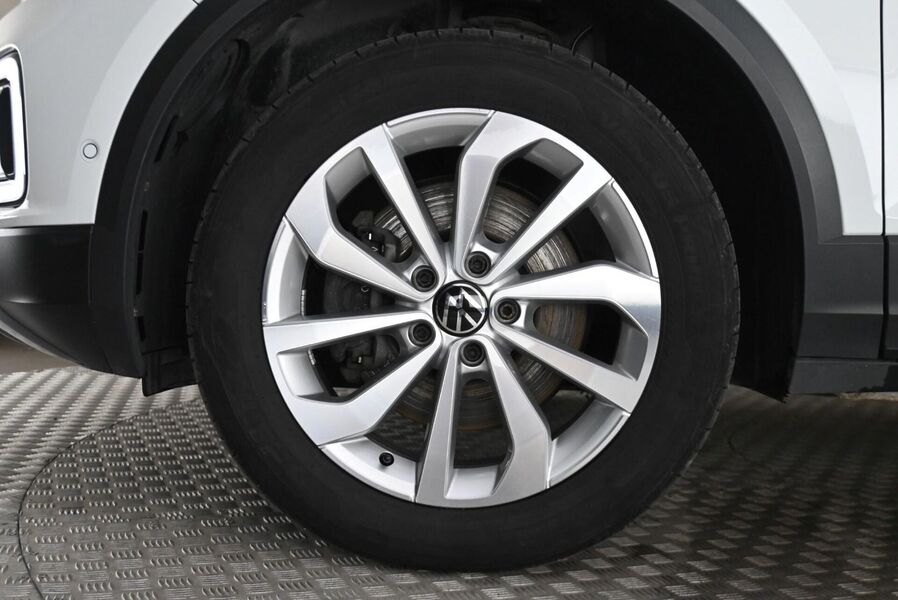 Volkswagen T-Roc vaihtoauto