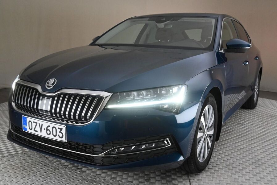 Skoda Superb vaihtoauto