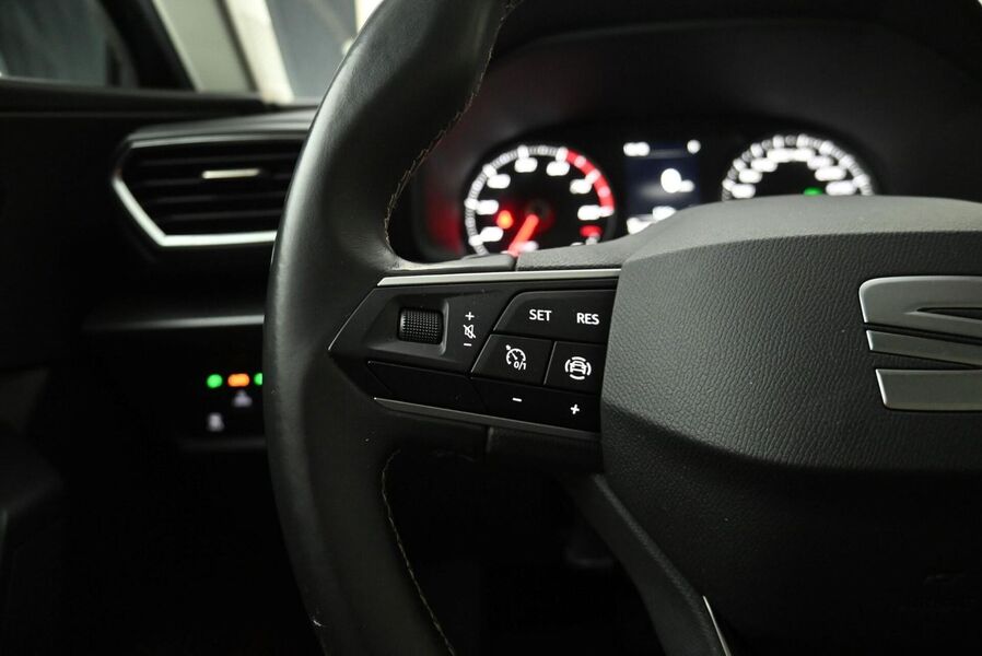 SEAT Leon vaihtoauto