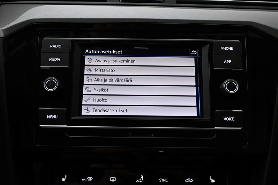 Volkswagen Passat vaihtoauto