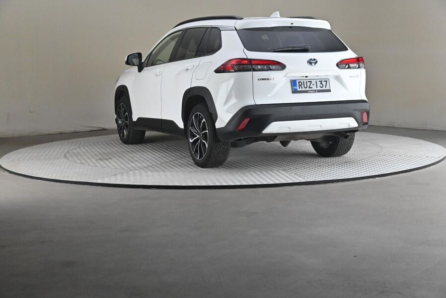Toyota Corolla Cross vaihtoauto