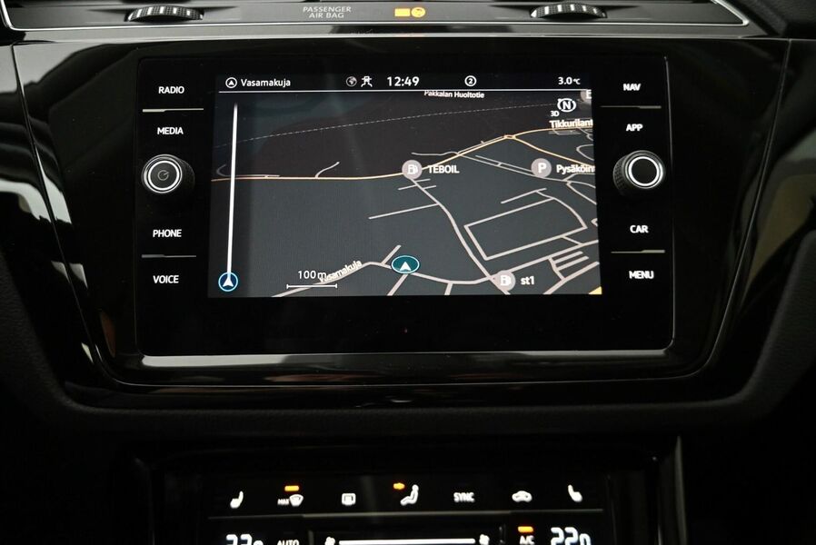 Volkswagen Touran vaihtoauto