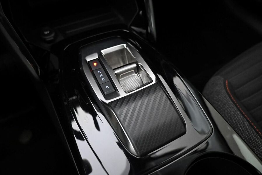 Peugeot e-208 vaihtoauto