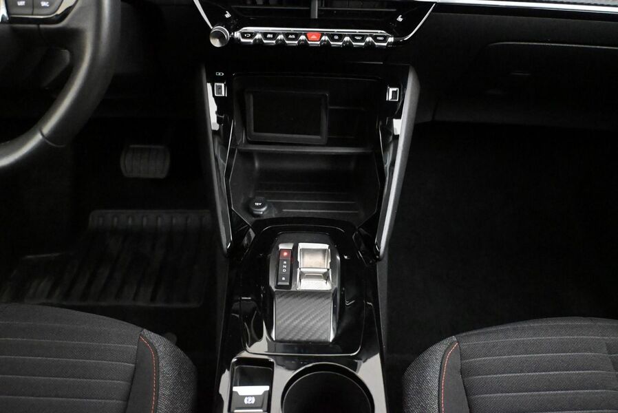 Peugeot e-208 vaihtoauto