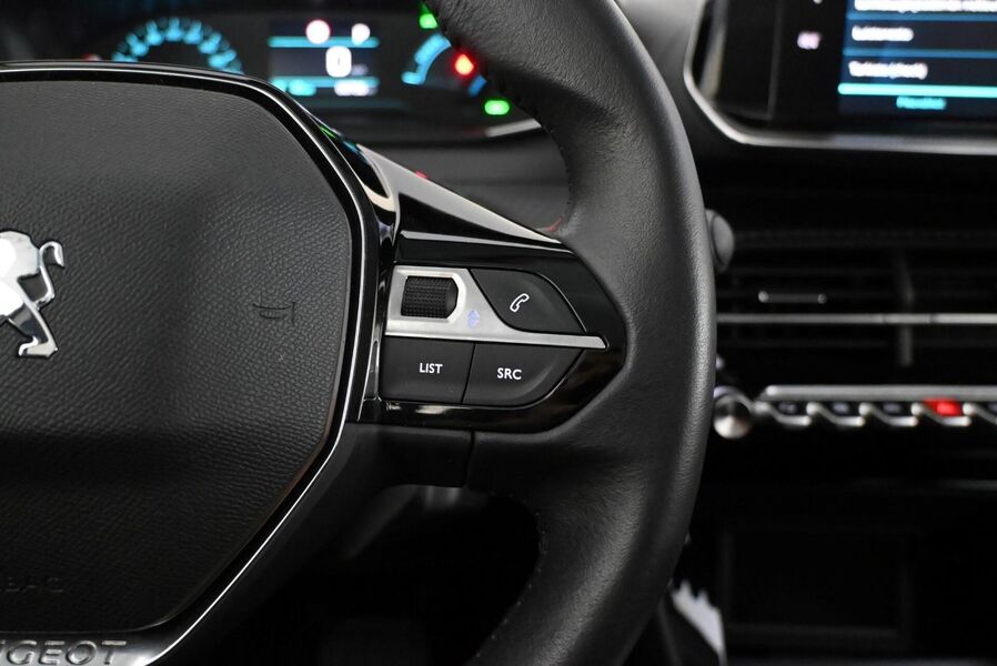 Peugeot e-208 vaihtoauto