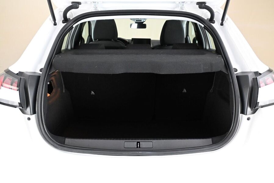 Peugeot e-208 vaihtoauto