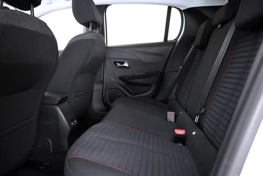 Peugeot e-208 vaihtoauto