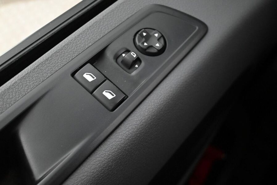 Peugeot e-Expert vaihtoauto