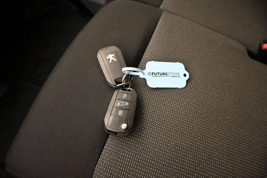 Peugeot e-Expert vaihtoauto