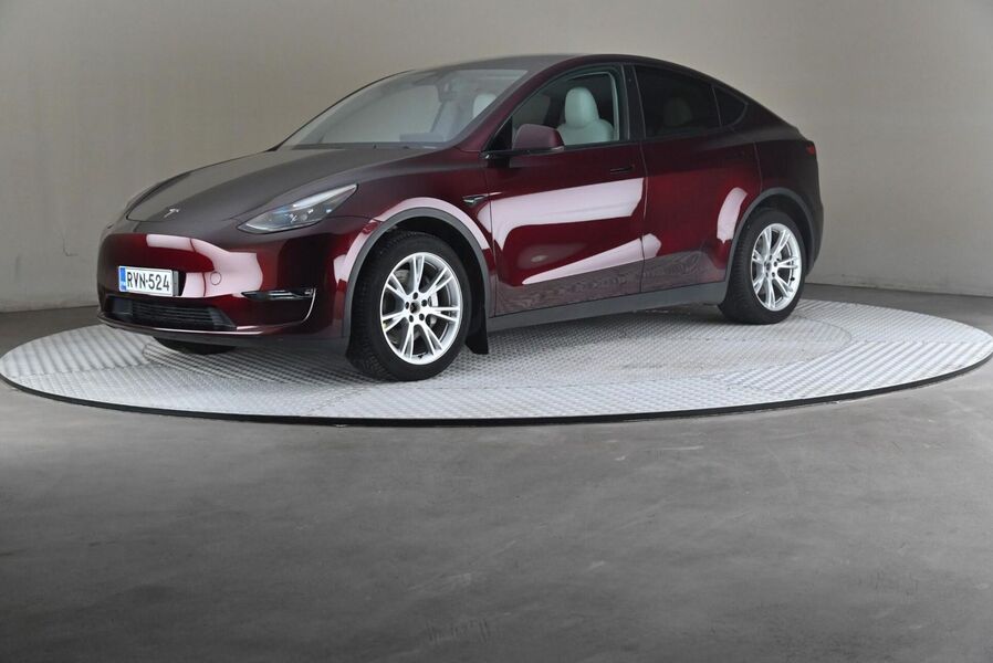 Tesla Model Y vaihtoauto