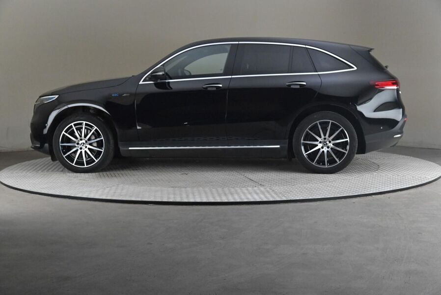 Mercedes-Benz EQC vaihtoauto