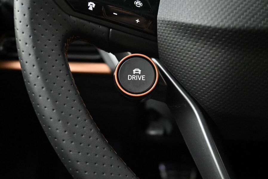 Cupra Born vaihtoauto